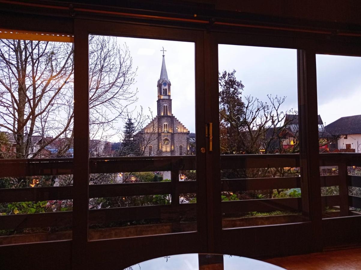 Mais Incrível Localização de Gramado Exterior foto